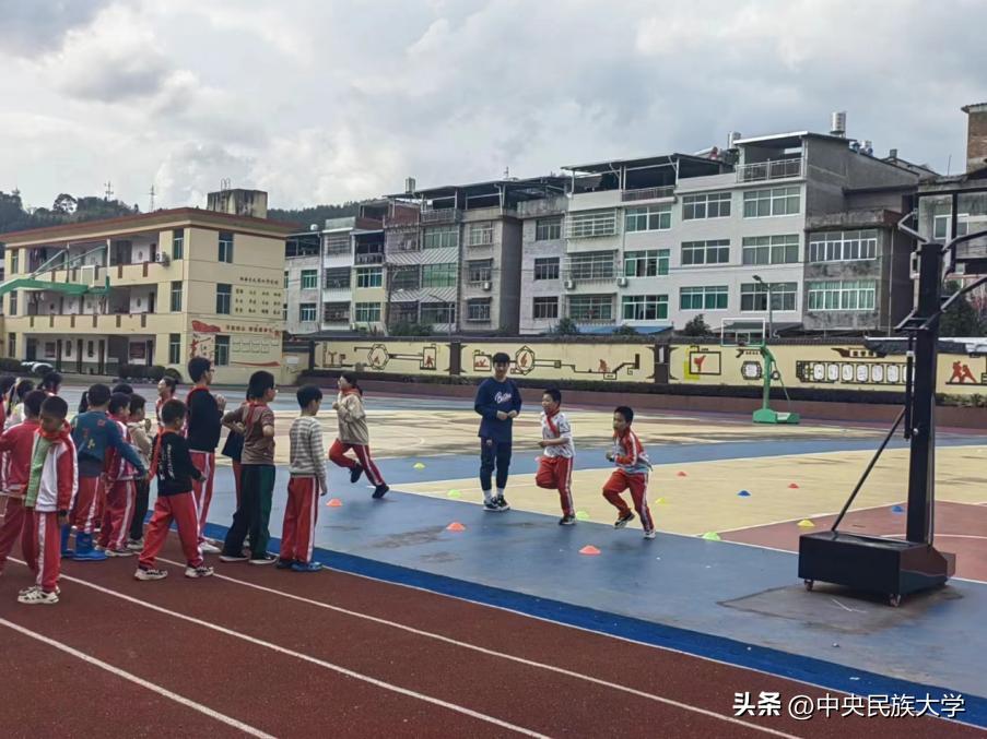 让孩子了解体育,让孩子了解篮球