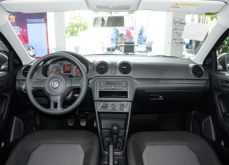 开了9年的老速腾,大众捷达和速腾的对比