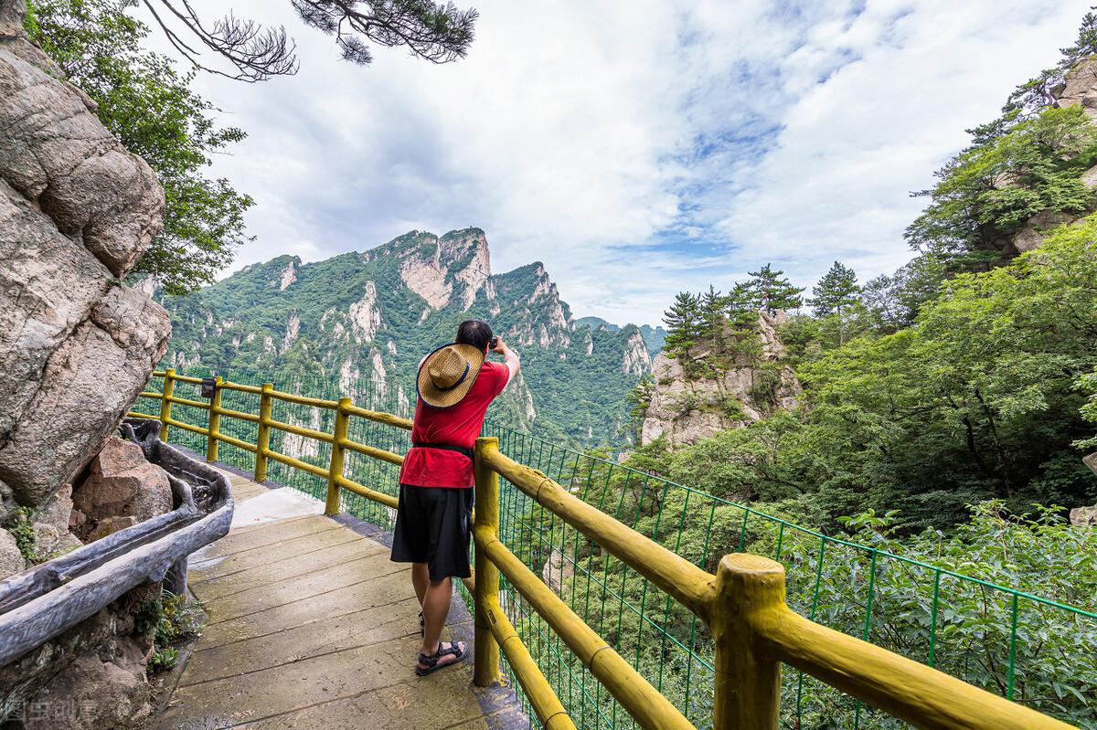 郭进拴,郭进拴令人惊心动魄的生死守护