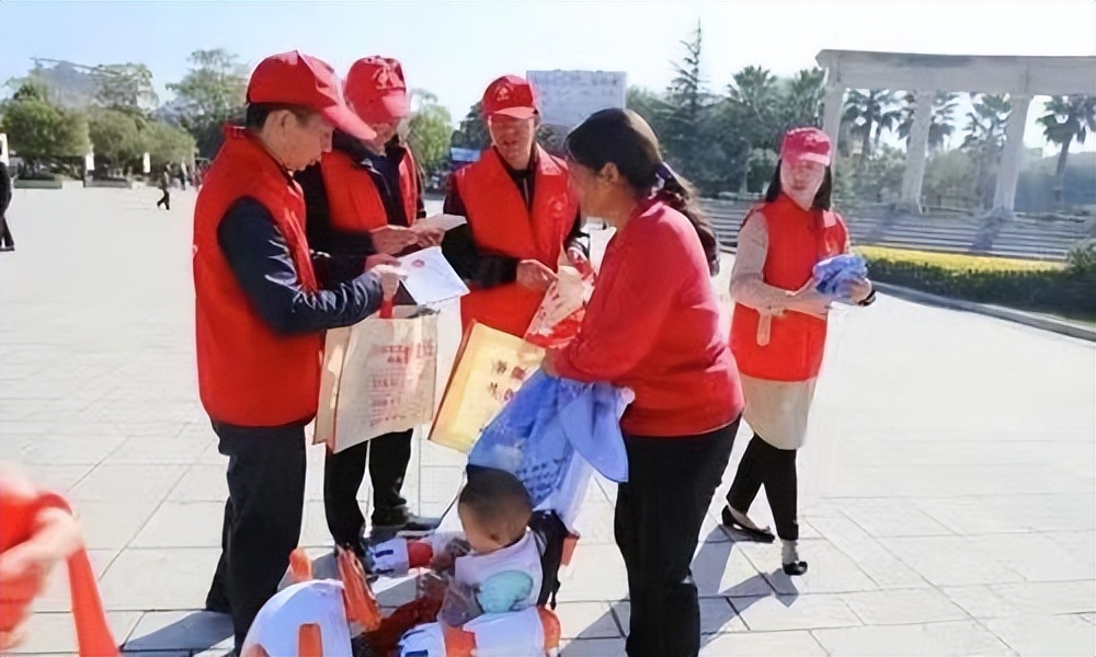 医路同行砥砺前行,医路同行保健康