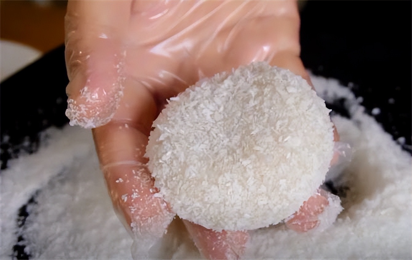 糯米糍怎么做才软软糯糯,改良版糯米糍搭配自制馅料