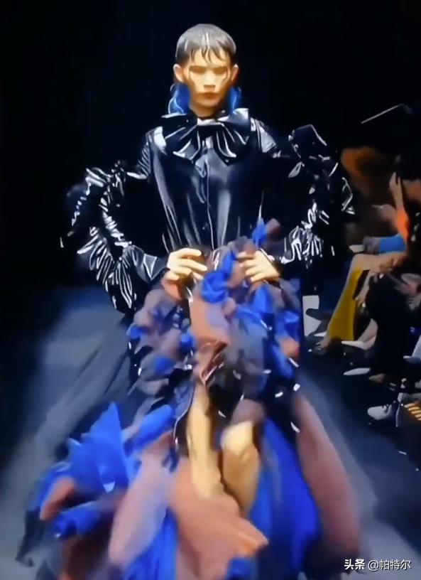 陆仙人怎么走路有气质教程,陆仙人走路教学