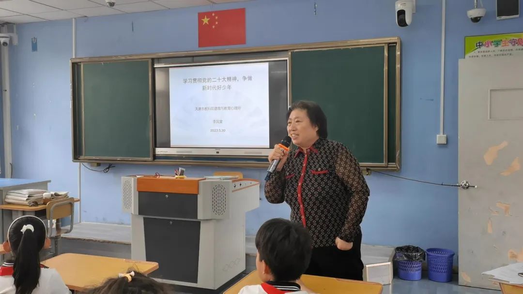 缤纷嘉年华六一喜乐会,缤纷六一快乐成长主题活动