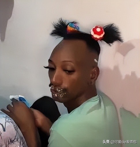 抖音黑人老嫂子搞笑表情包合集