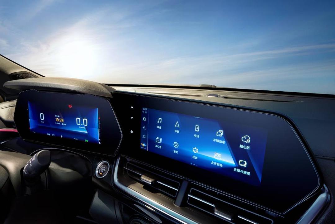 雪佛兰星迈罗为什么叫小黄蜂,雪佛兰星迈罗小黄蜂街拍