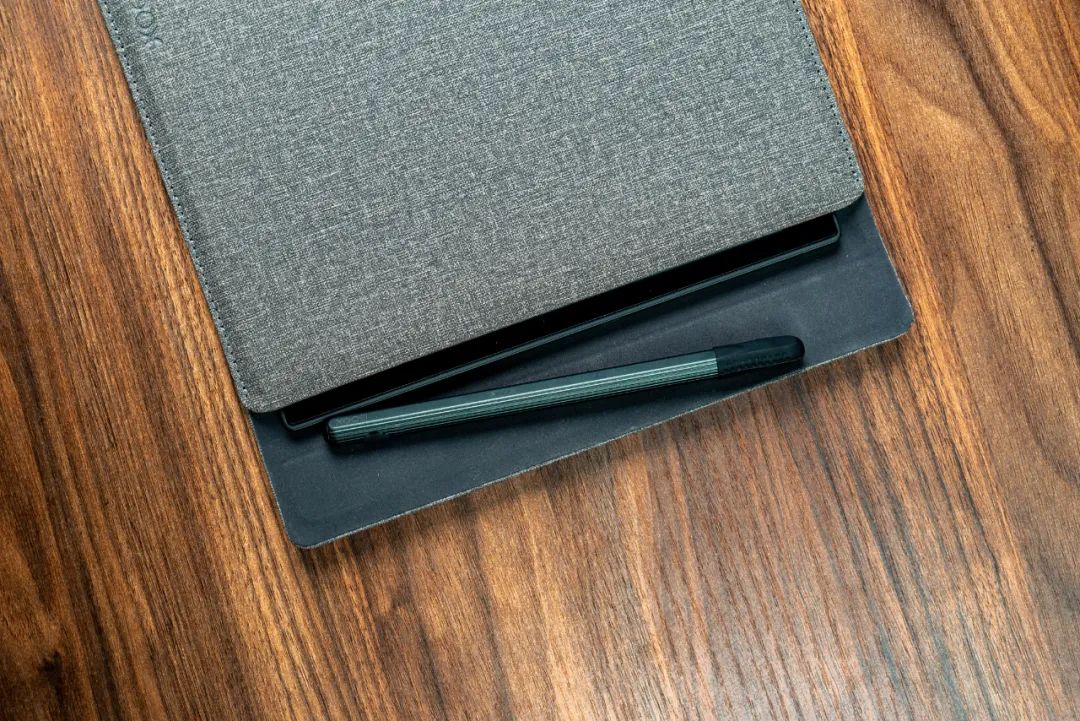 适合看漫画的墨水屏,八寸墨水屏看漫画