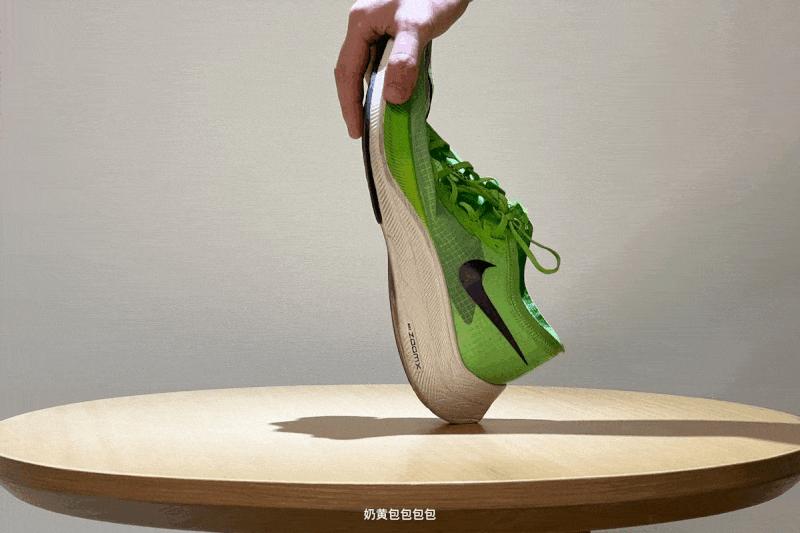 马拉松碳板鞋优势,马拉松next2碳板zoom竞速跑鞋