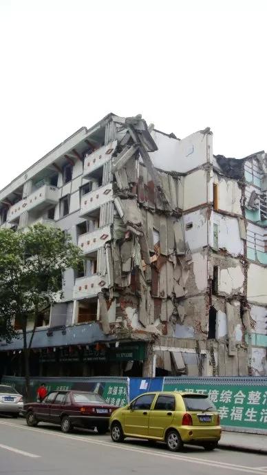 坠机事故搜救现场最新报道,坠机事故搜救进展最新新闻