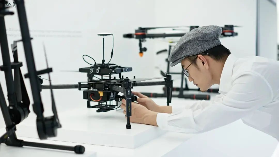 他，80后，身价500亿：用7年抢占全球7成市场，10年形成垄断