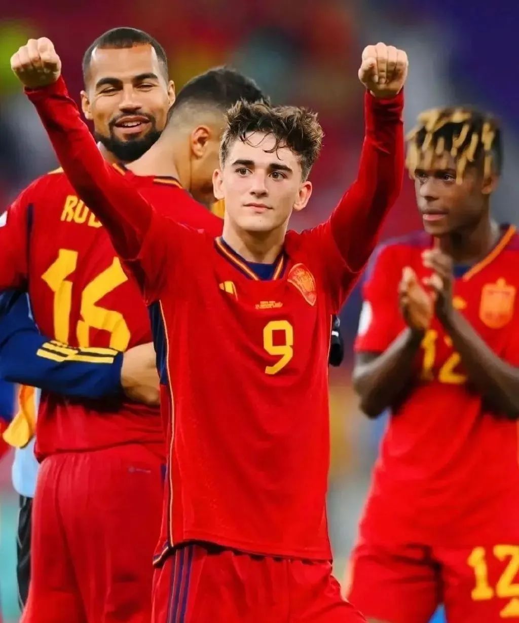 内马尔到底有多暖心,内马尔比赛后和粉丝暖心瞬间