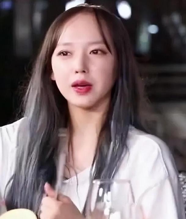 杨幂杨紫鞠婧祎,鞠婧祎杨幂杨紫的照片