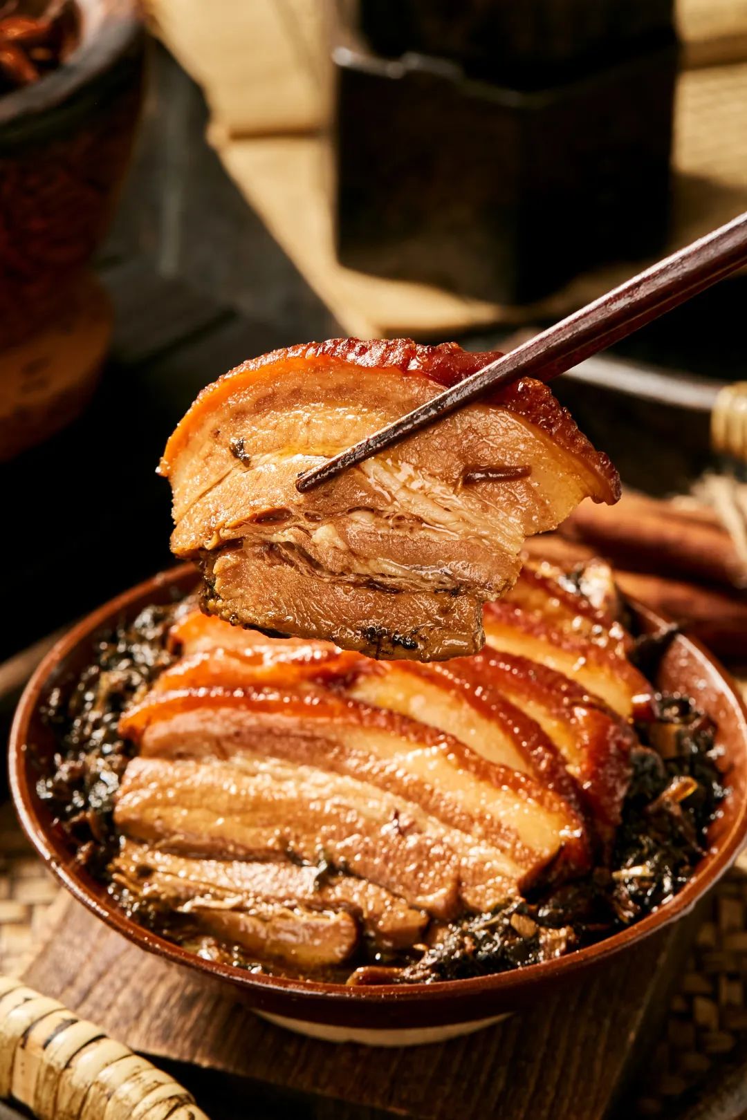 张颂文说的是客家话还是粤语,张颂文难怪会说客家话