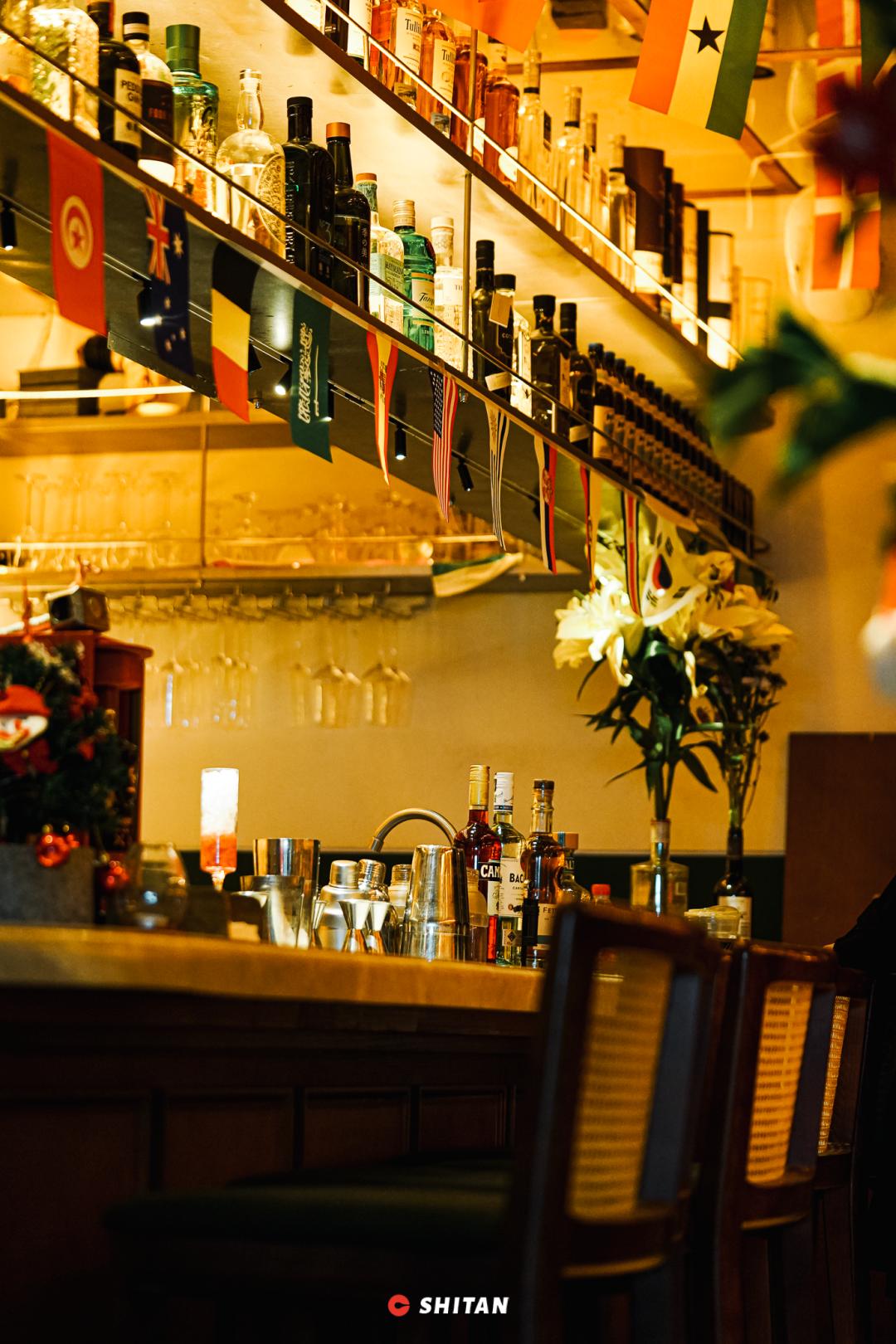 “今晚，不如一起去南头古城喝酒吧”