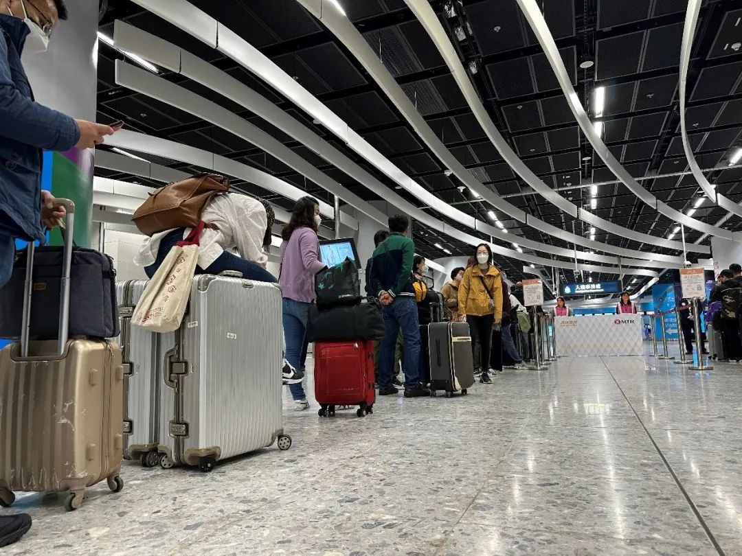 广深港高铁恢复运营评论,广深港高铁香港段福港段