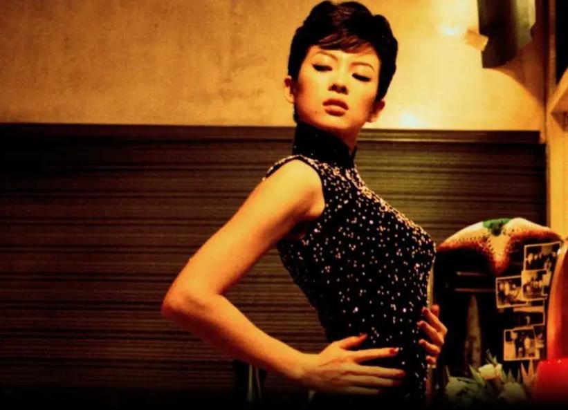 42岁章子怡素颜演电影,章子怡怎么评价关晓彤