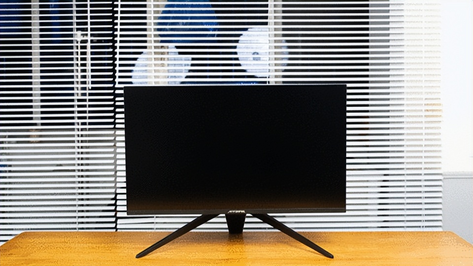 蚂蚁电竞4k144hz显示器评测,蚂蚁电竞m27qk对比爱攻240显示器