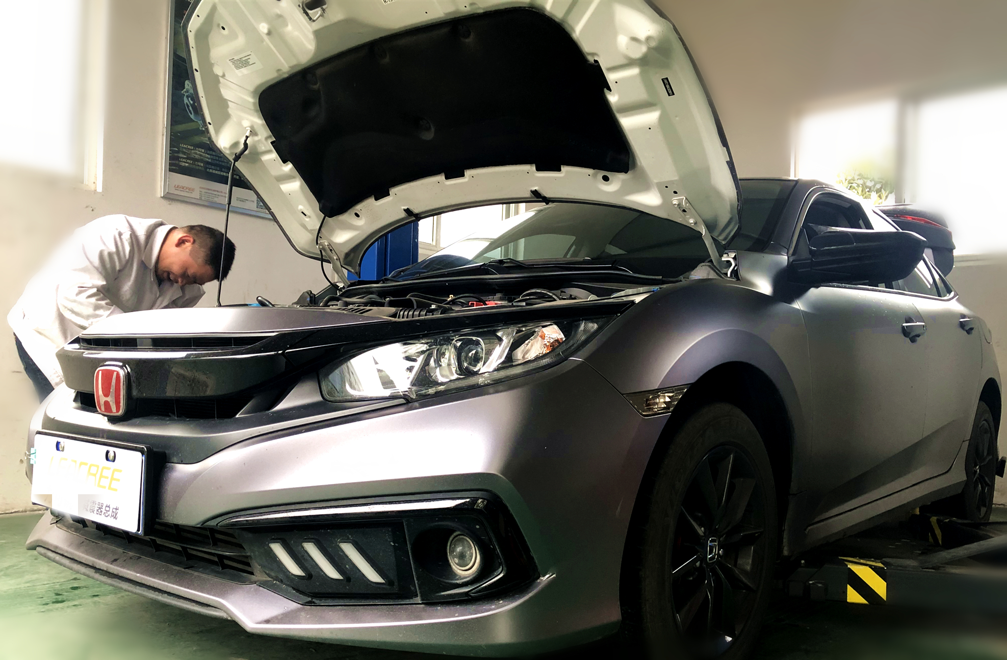 十代思域车身降低多少合适,十代思域怎么提升底盘质感