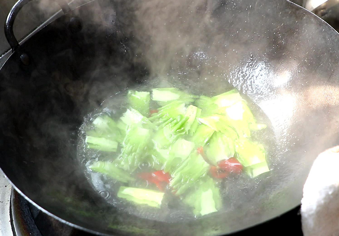 夏天要多吃这些蔬菜你知道吗,夏天别错过这道下饭菜