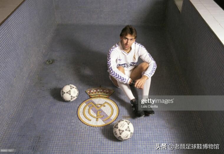 难道是卡尔美的错，被银河战舰坑惨的球员，为什么都穿joma球鞋