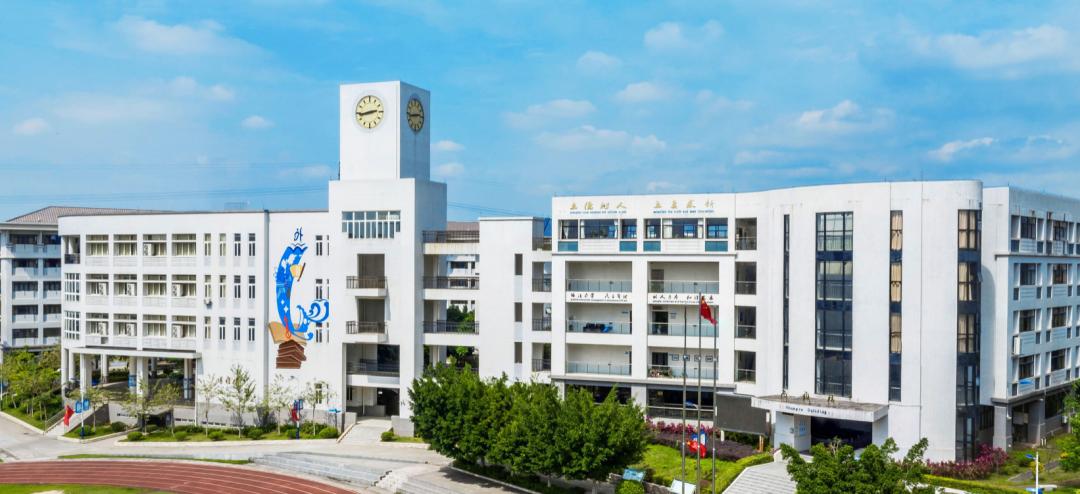 广州白云中考三梯队的学校有哪些,白云第四批中考学校