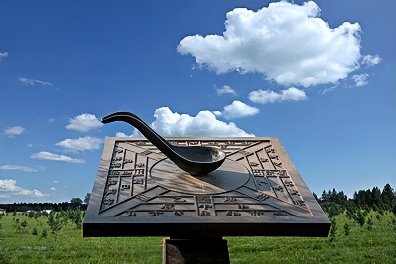 “电”被引进中国初期，为何普通群众不敢用，家家还用煤油灯？