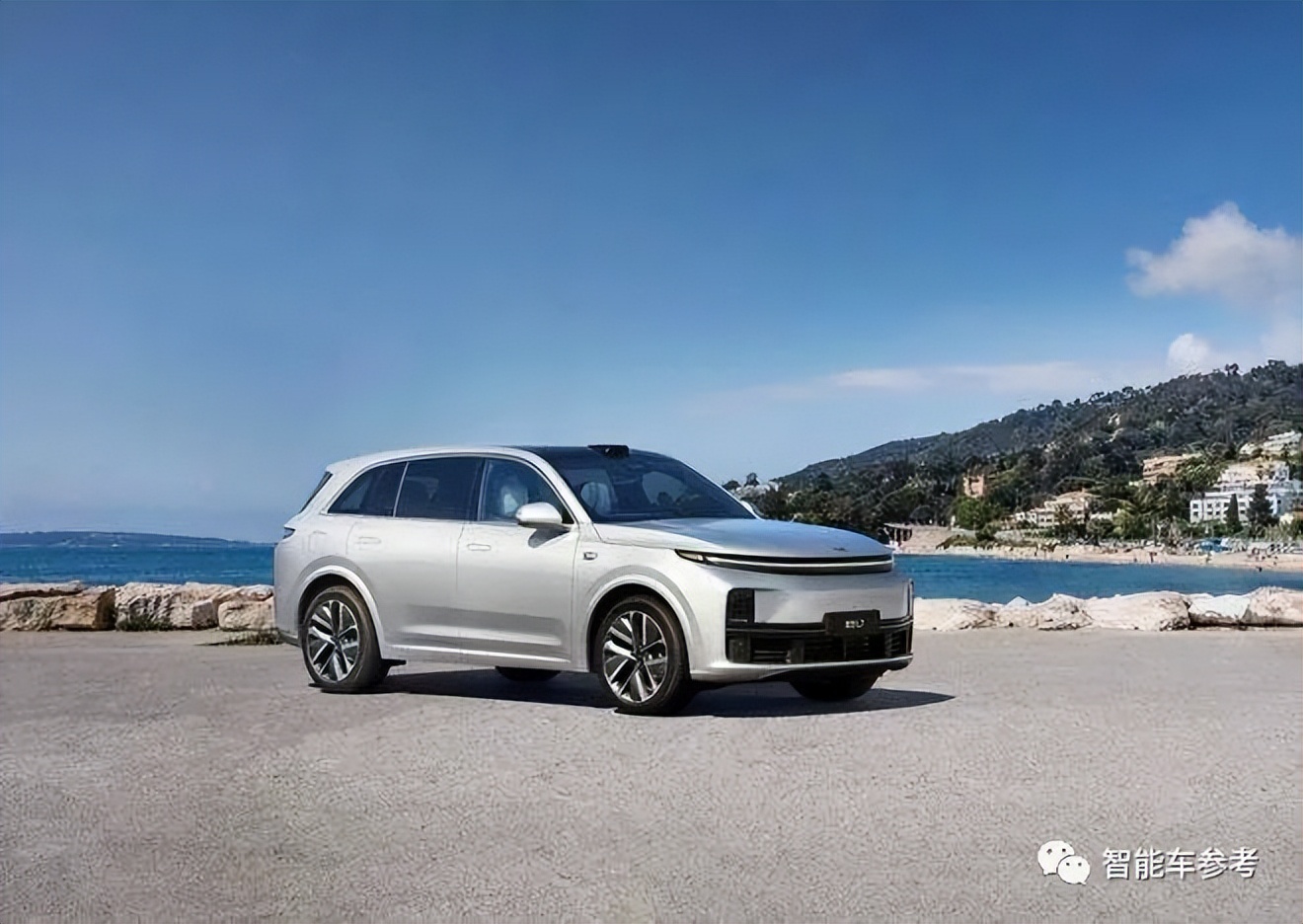 小牛电动车3000多块钱,小牛电动车30万人民币