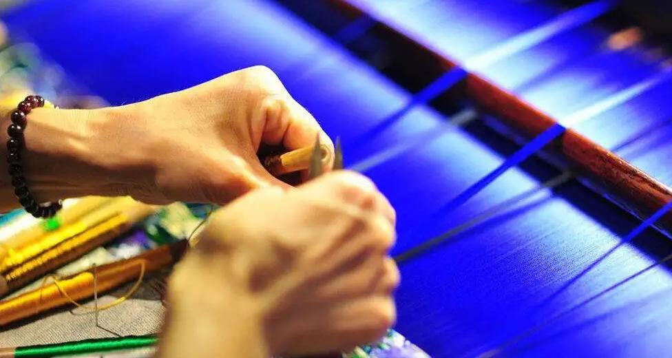 南京云锦有多少年的历史了,南京云锦最顶级的一件