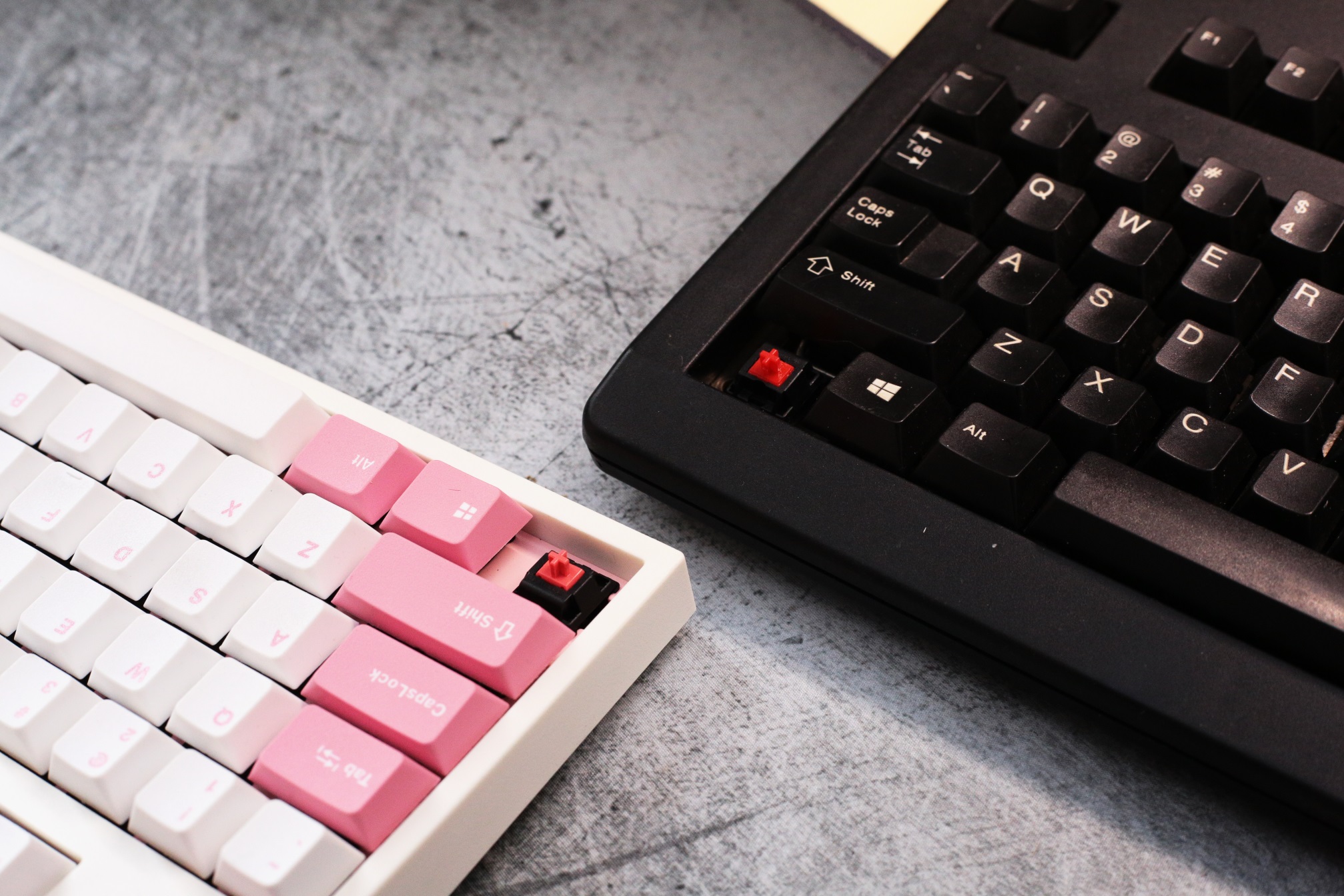 键圈简谈：昔日机械键盘四大神器，如今几何