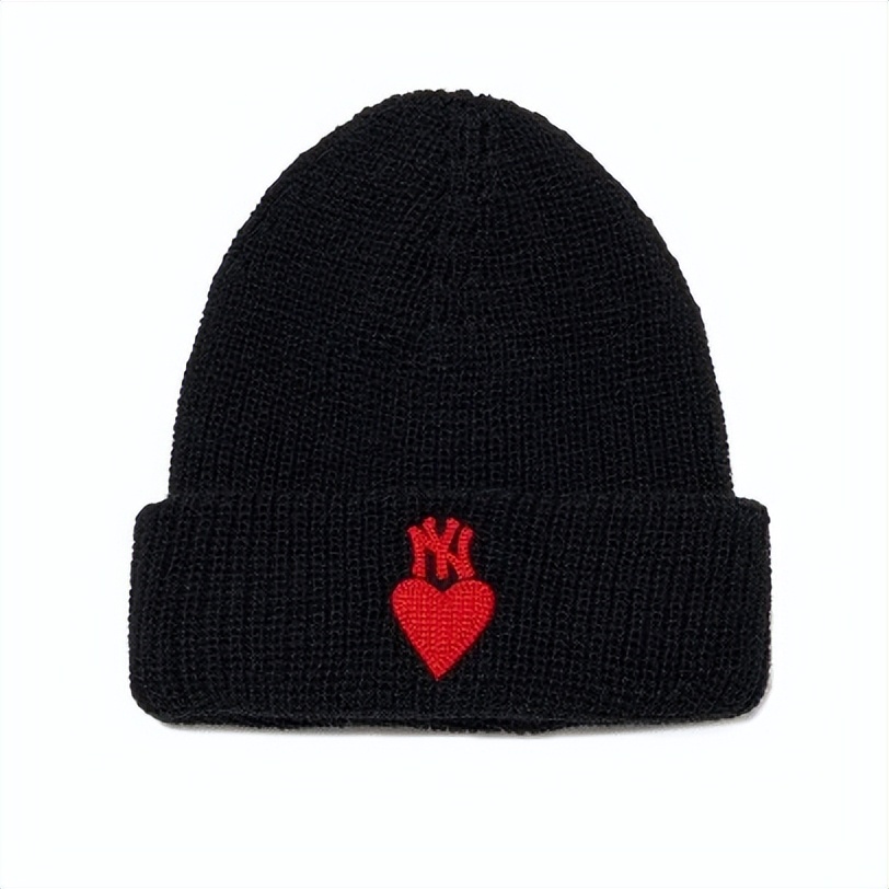 MLBKIDS品牌羽绒服系列，温暖一整个潮流冬日