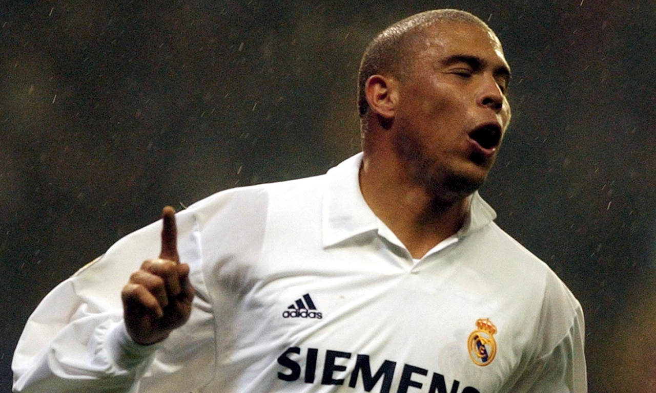 罗纳尔多在国际足坛什么级别,罗纳尔多职业生涯效力的俱乐部