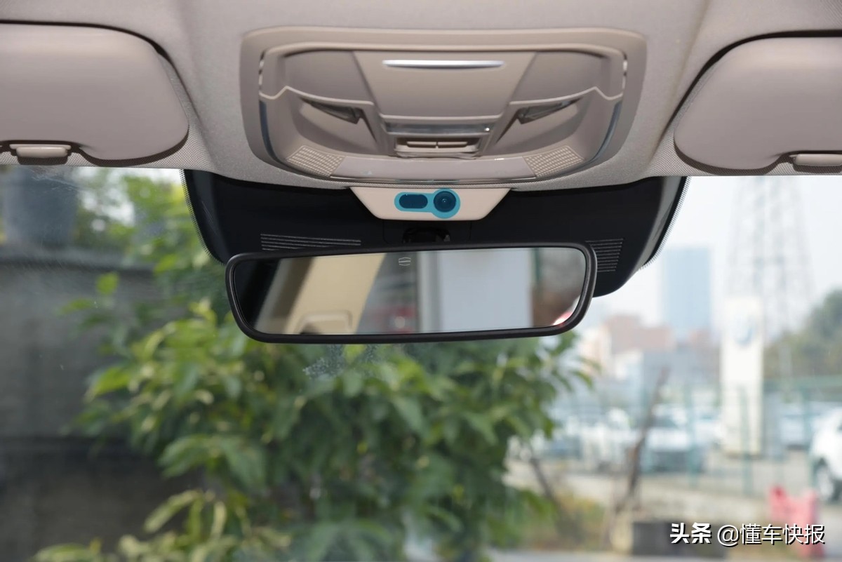 中杯大杯特大杯的拿铁,2022款1.5tdht超大杯拿铁测评