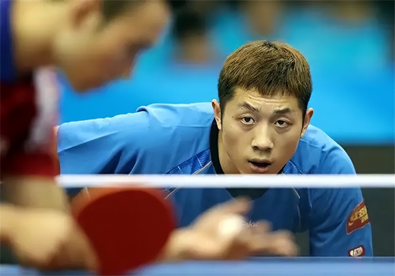 世界冠军许昕求婚现场,许昕乒乓球界的绯闻女友