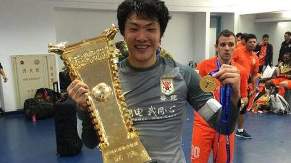 泰山队守门员王大雷动态更新,山东泰山足球俱乐部日历