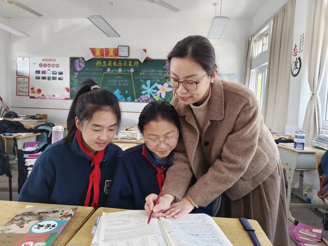 宁波曙光中学全体老师集体照,宁波曙光中学老师照片