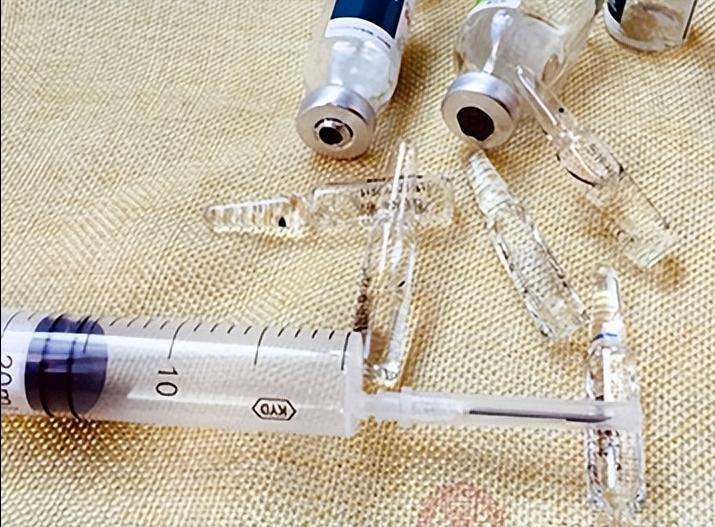 新冠感染现在是第几轮,新冠感染会有几次高峰期