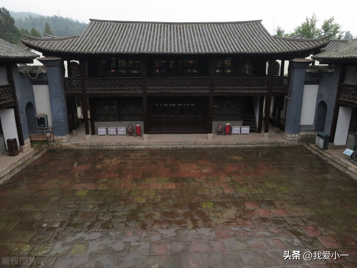 云南古建筑名单大全,云南古滇墓葬群