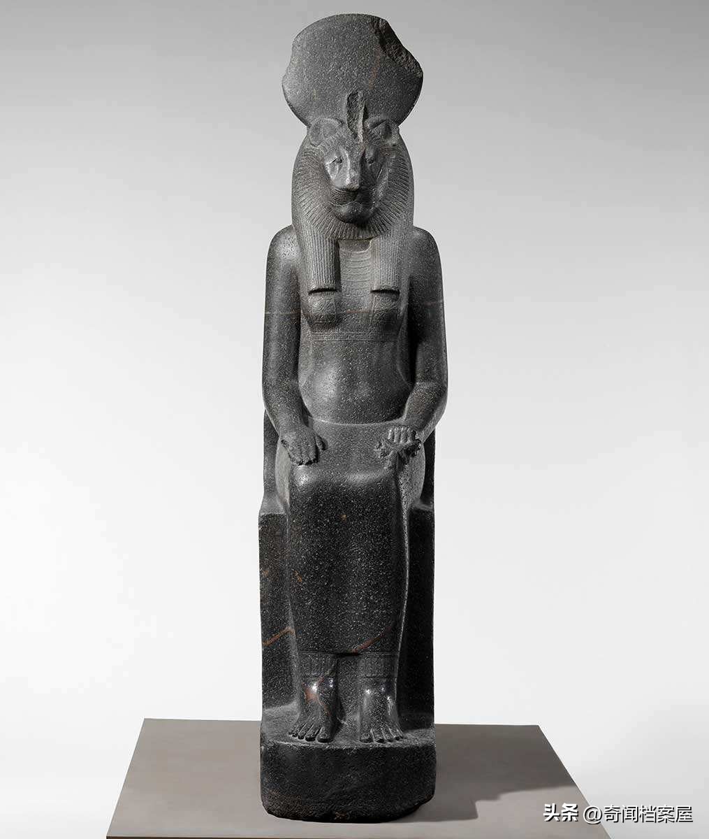 鍙ゅ線浠婃潵浜轰滑閮藉湪杩芥眰闀垮,涓栦汉鐨嗗磭鎷滅