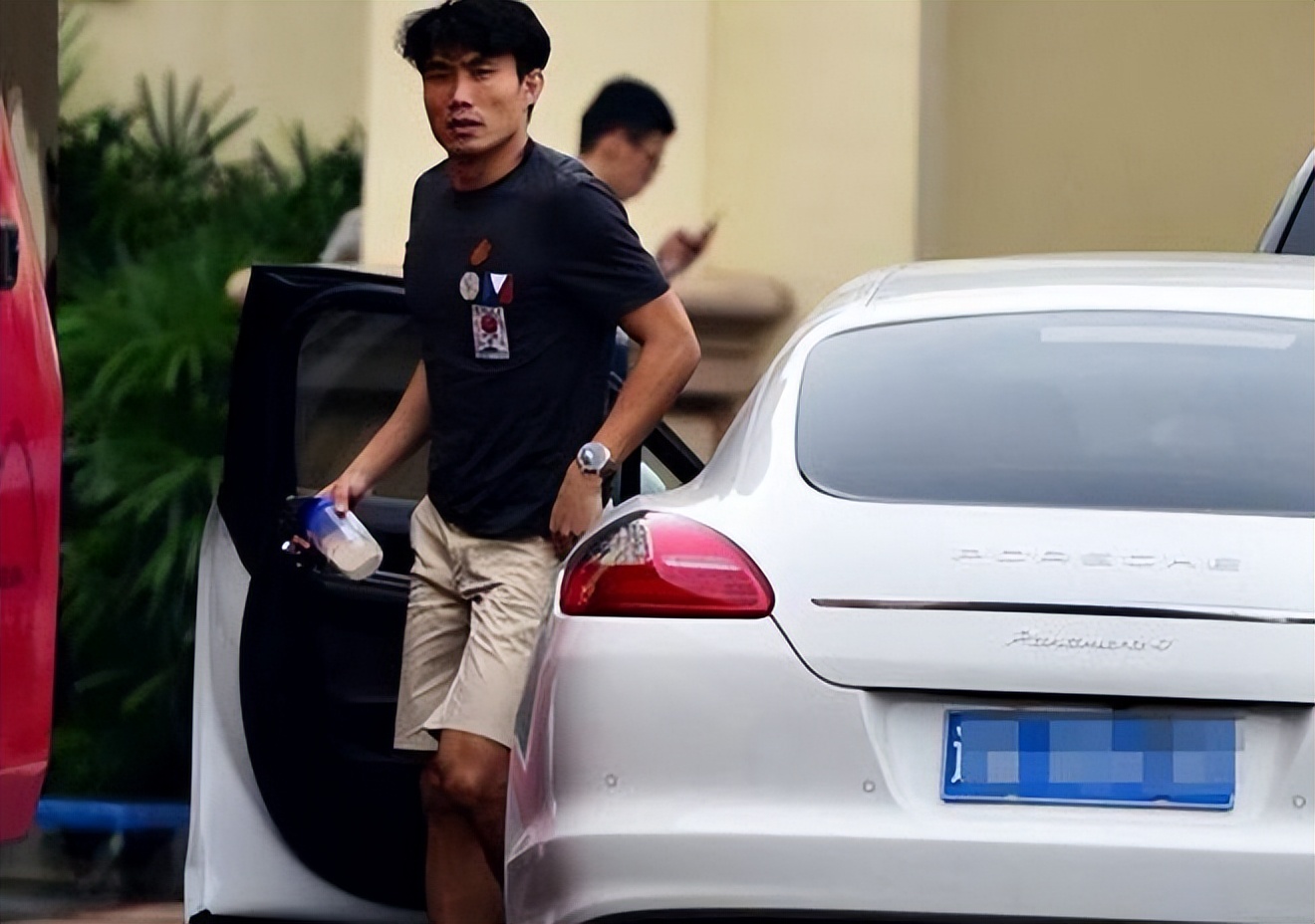 中国男足都开什么车,盘点国足球员都开什么车