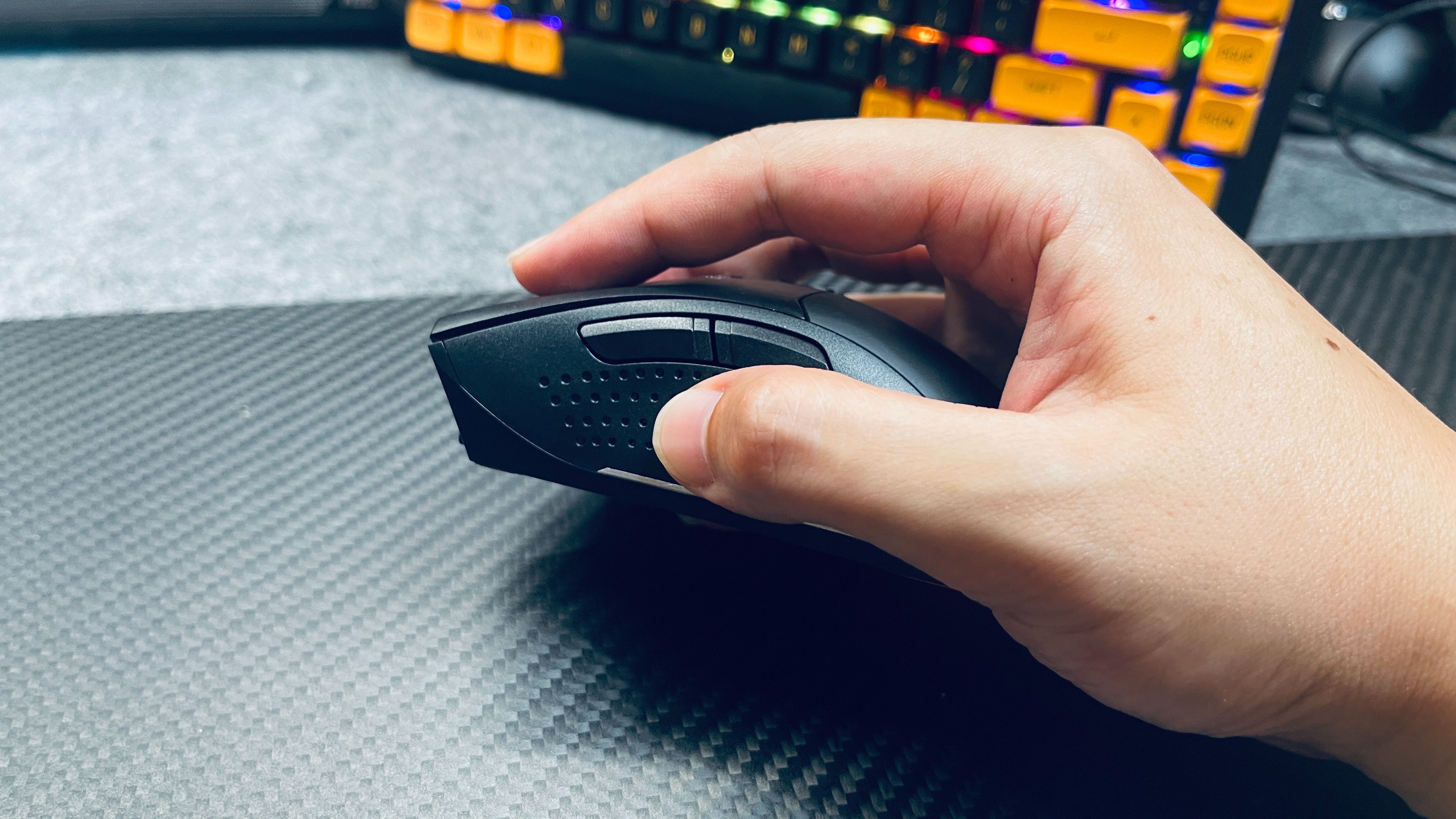 电竞鼠标无线不用充电,电竞游戏鼠标无线不静音