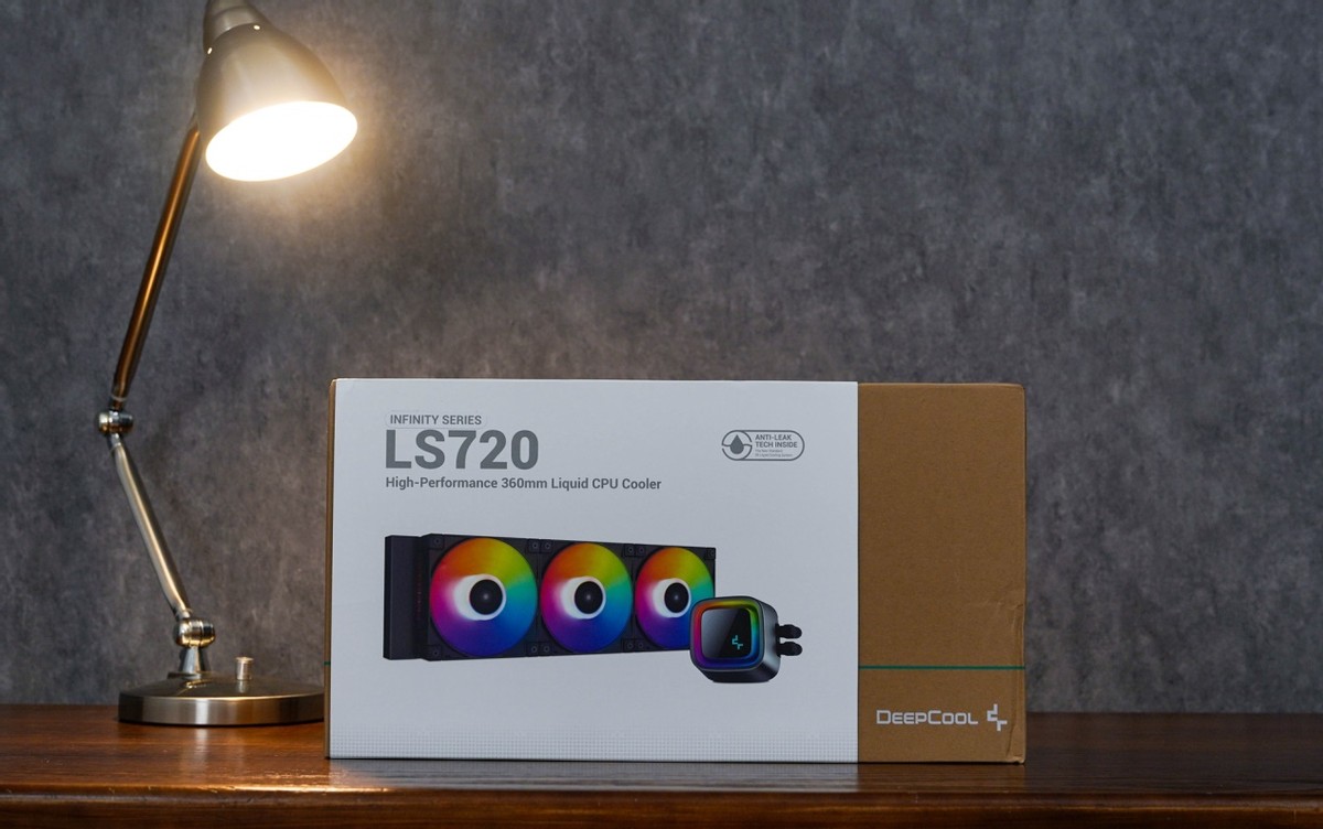 九州风神冰堡垒360青春版水冷测评,九州风神堡垒240rgbv2水冷散热器