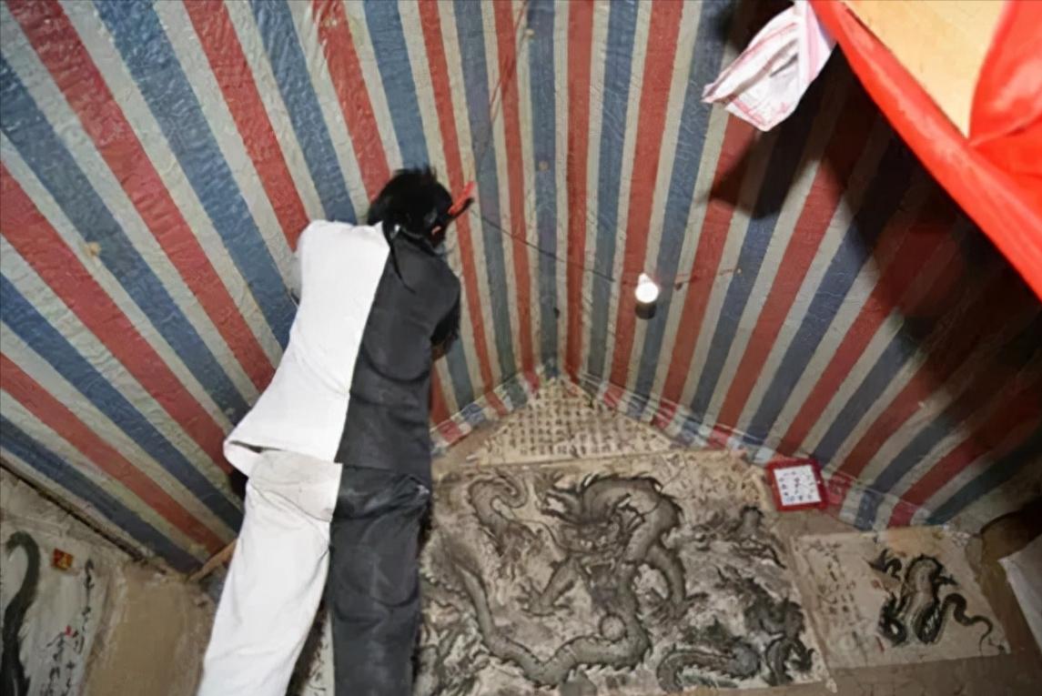 那个相信龙真实存在,离家出走上山寻龙17年的道长,现状如何?