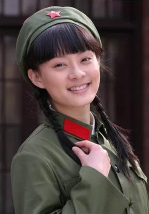整容脸就别演军人了，只服这7位，原生态高颜值，还最具军人气质