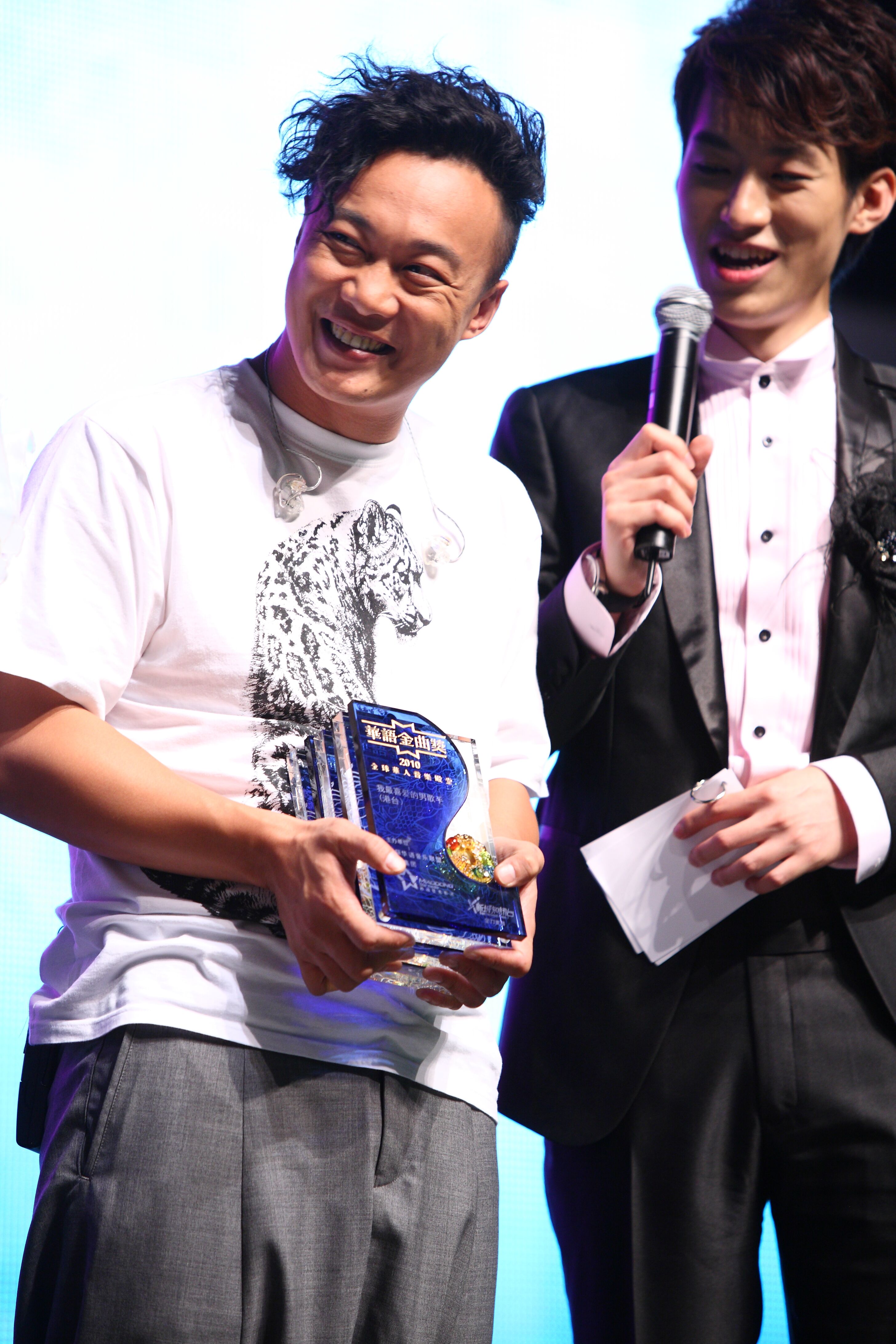 k歌之王对陈奕迅的意义,k歌之王陈奕迅成名曲