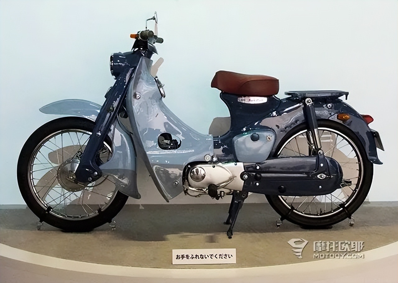 本田幼兽2022款越野版和普通版,新款本田幼兽纪念版