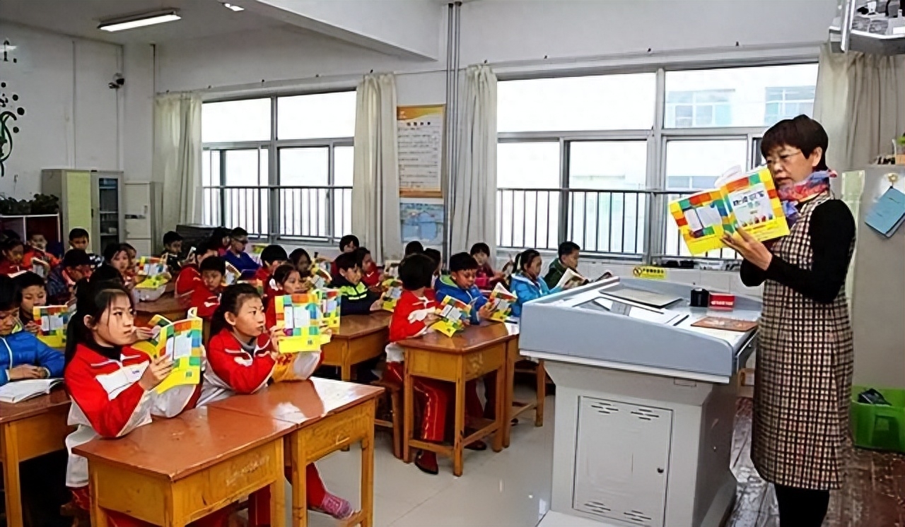 娃上课不听讲,如何嘱咐孩子上课认真听讲