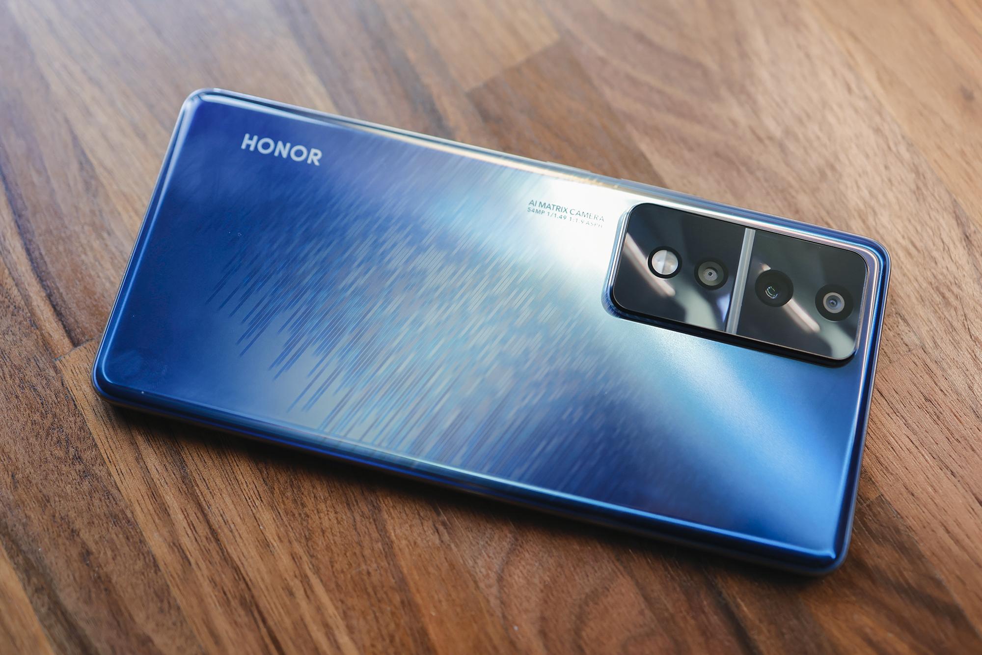 目前最适合捡漏的手机,目前最适合捡漏的旗舰机