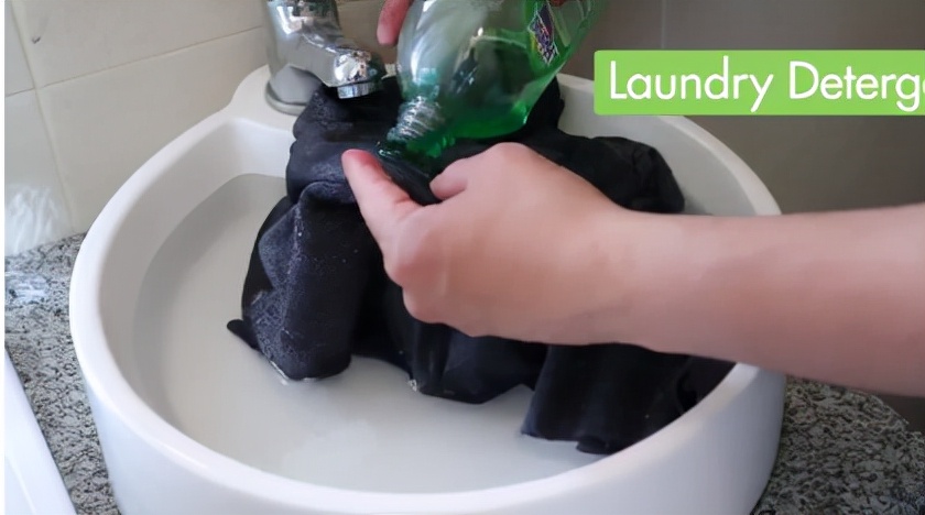 如何去除衣服油漆污渍,怎样去除衣服上的油漆污渍