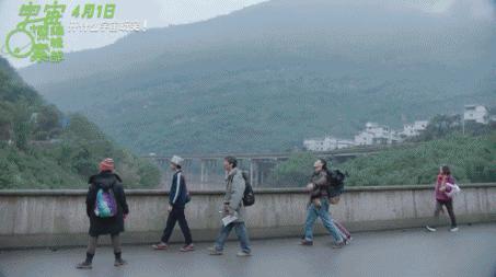 今年最疯的乡土科幻片，一本正经的胡说八道，最后把我浪漫哭了