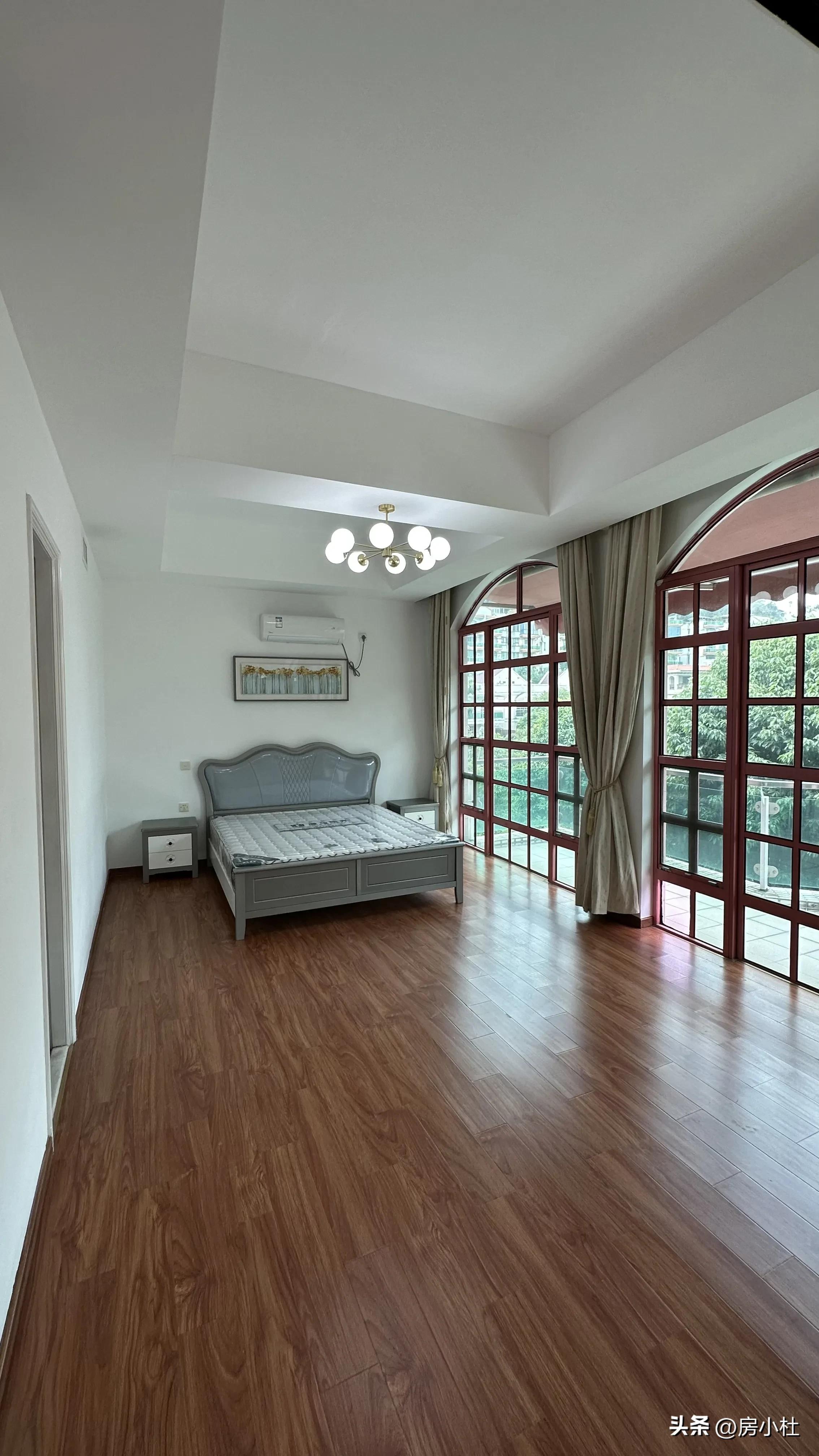 网红都喜欢租别墅吗,多少网红租同一别墅