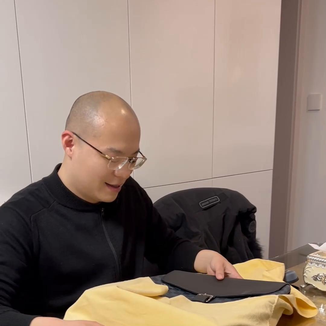 momo的忠实粉丝上海阿姐大容量包包爱好者塑料袋随...